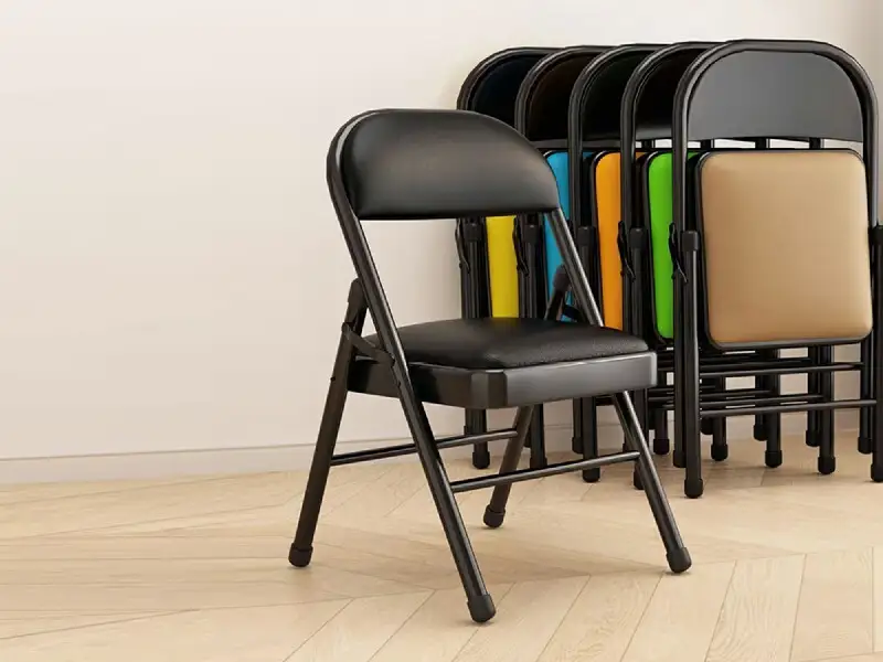 Met leer beklede metalen opvouwbare draagbare trainingsstoel GCON GW-ZJ-206 Stevige stapelbare handige reservestoelen 1